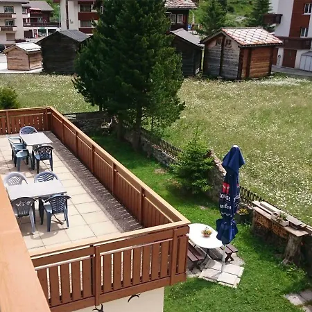 Gasthuis Ferienhaus Mon-bijou Saas-Grund